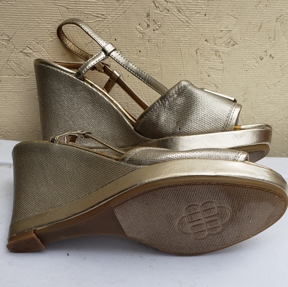 Dana Buchman open toe shoes size 8 - Picture 3 of 6